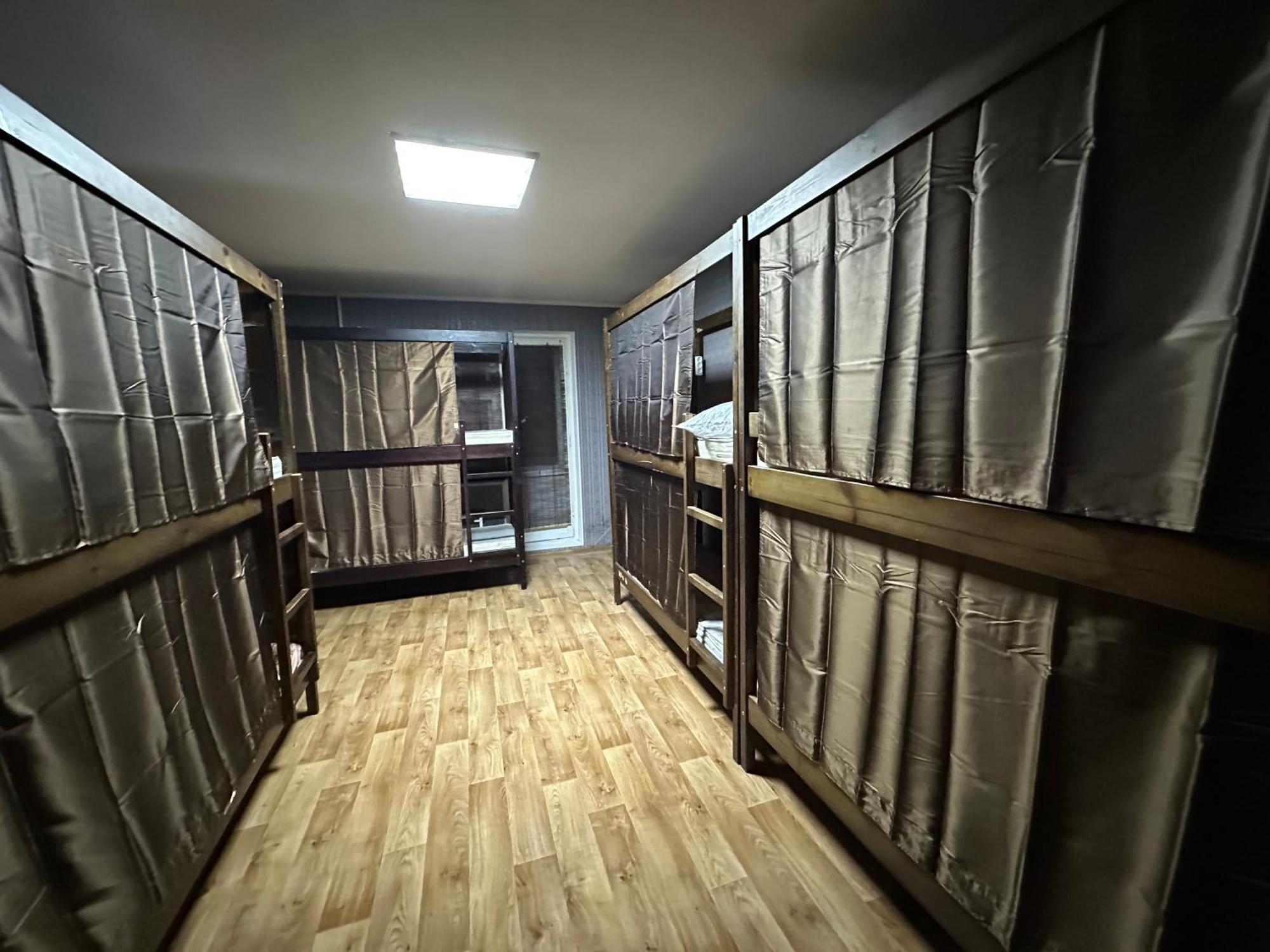 Ararat-Poznyaki Hostel Κίεβο Εξωτερικό φωτογραφία